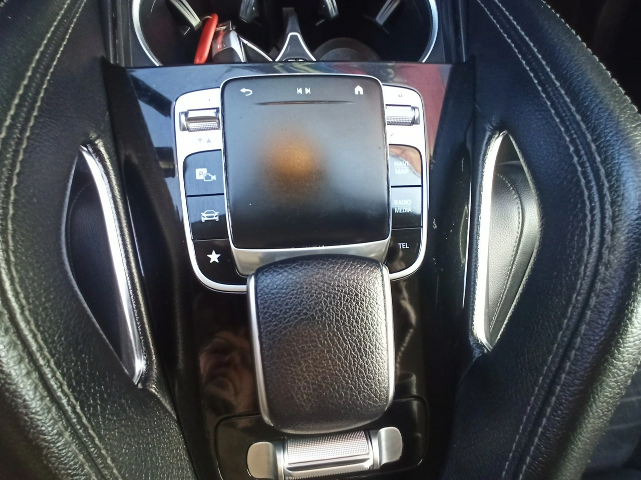 Mercedes GLE 300 - Zdjęcie 15