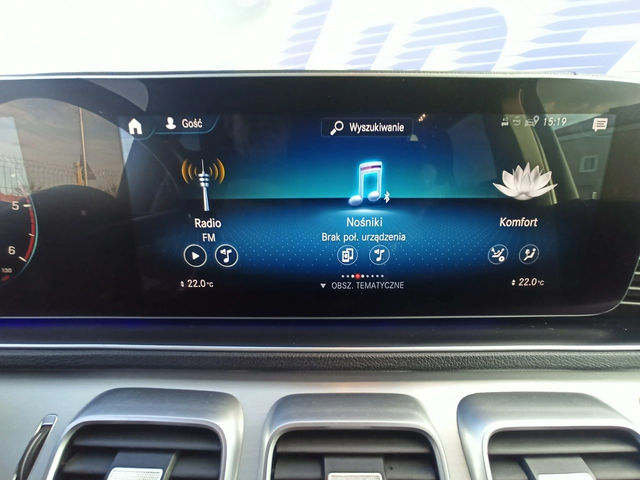 Mercedes GLE 300 - Zdjęcie 17