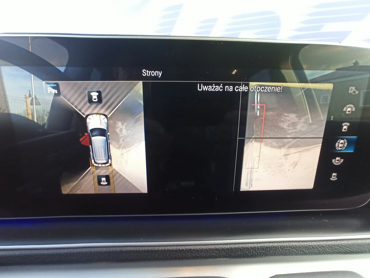 Mercedes GLE 300 - Zdjęcie 18