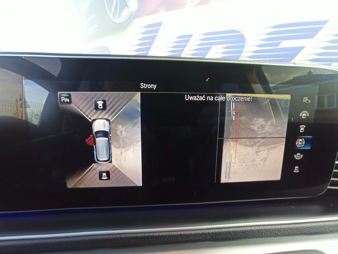 Mercedes GLE 300 - Zdjęcie 19