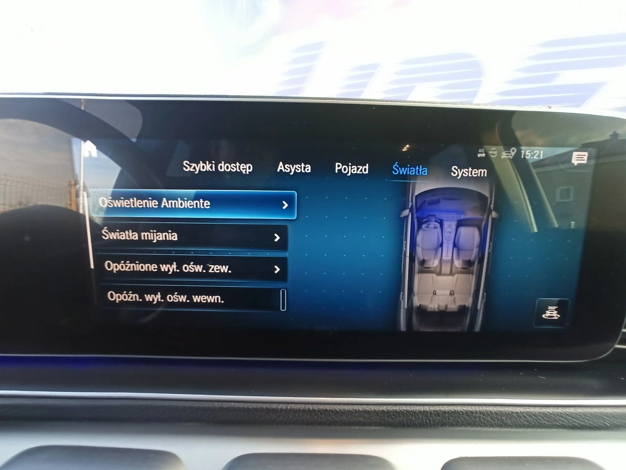 Mercedes GLE 300 - Zdjęcie 25