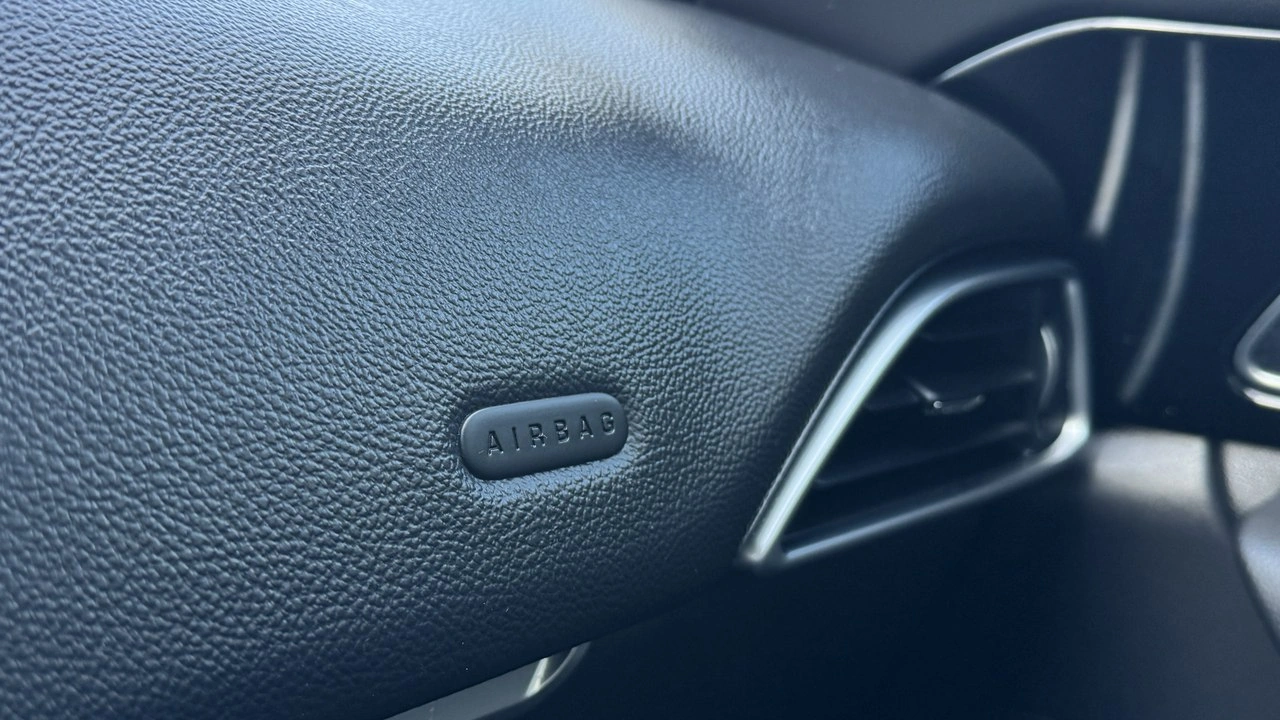 Jaguar F-Pace - Zdjęcie 22