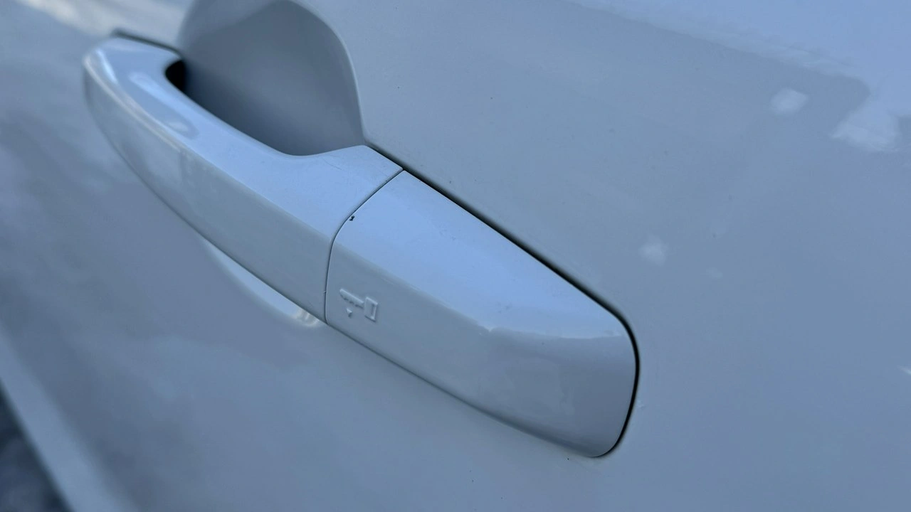 Jaguar F-Pace - Zdjęcie 27