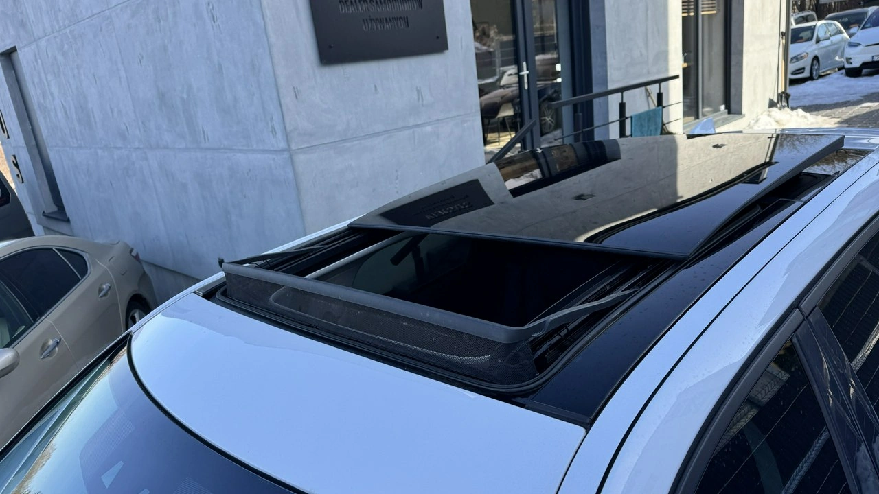 Jaguar F-Pace - Zdjęcie 28