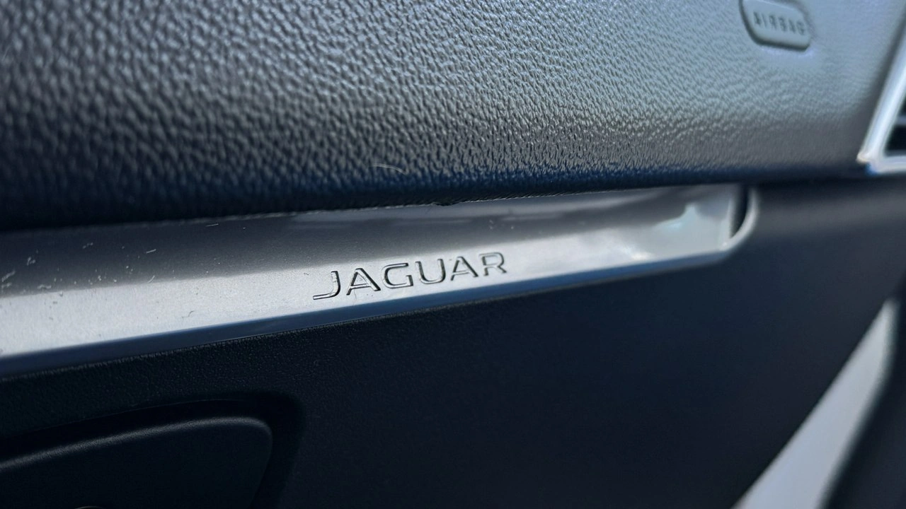 Jaguar F-Pace - Zdjęcie 29