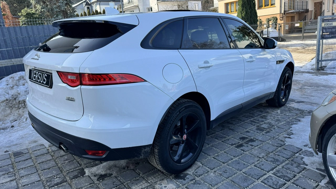 Jaguar F-Pace - Zdjęcie 3