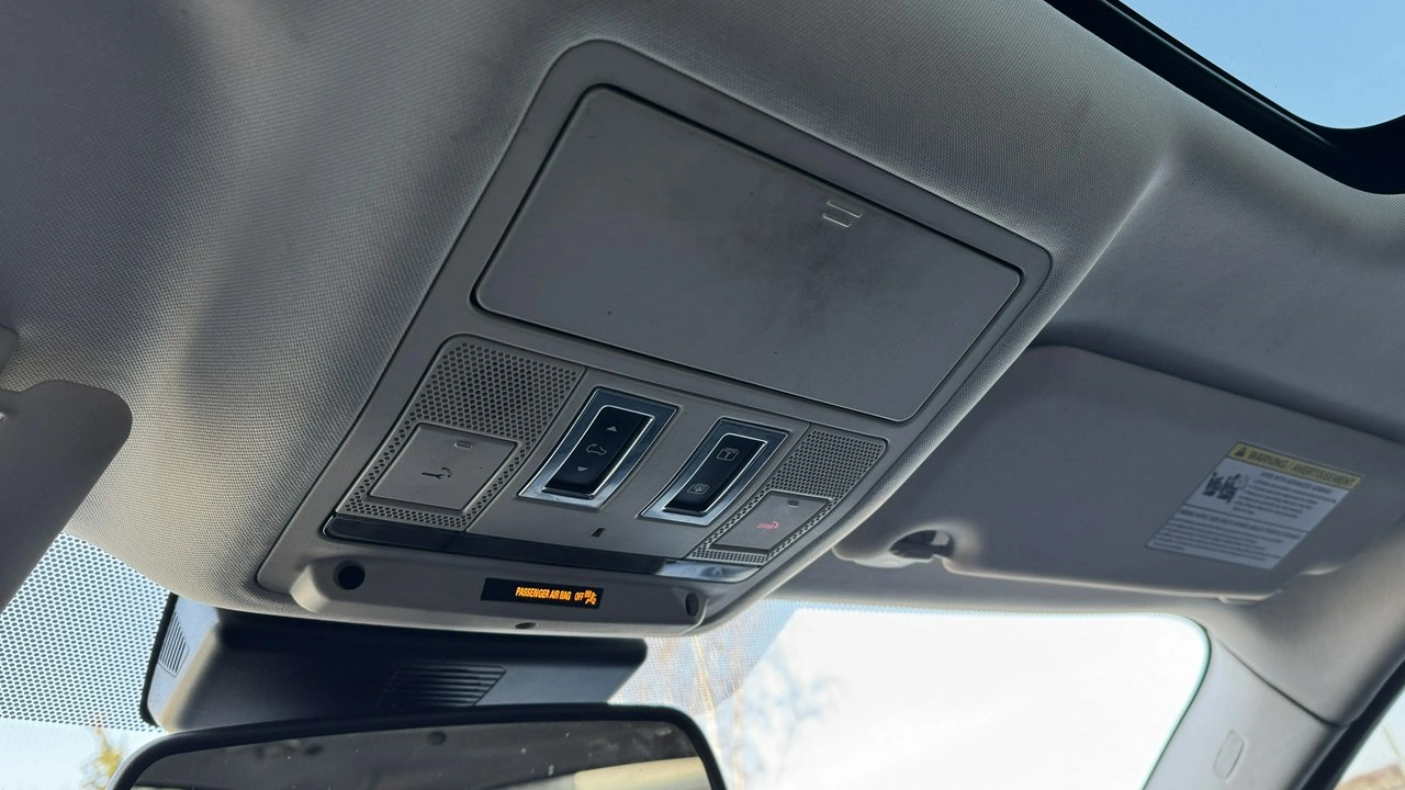 Jaguar F-Pace - Zdjęcie 42