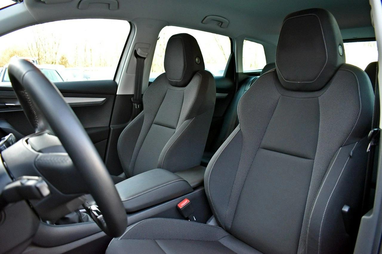 Skoda Karoq - Zdjęcie 10