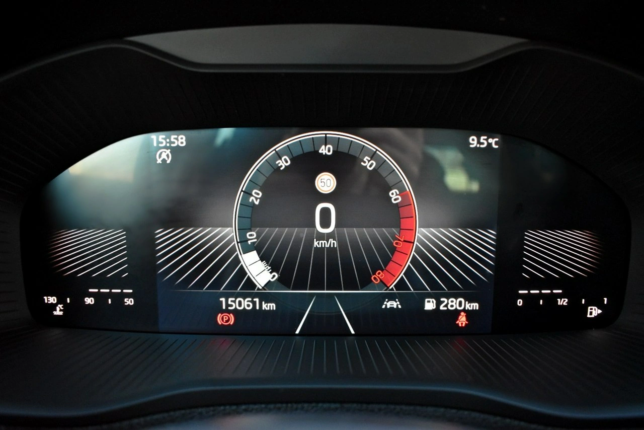 Skoda Karoq - Zdjęcie 15