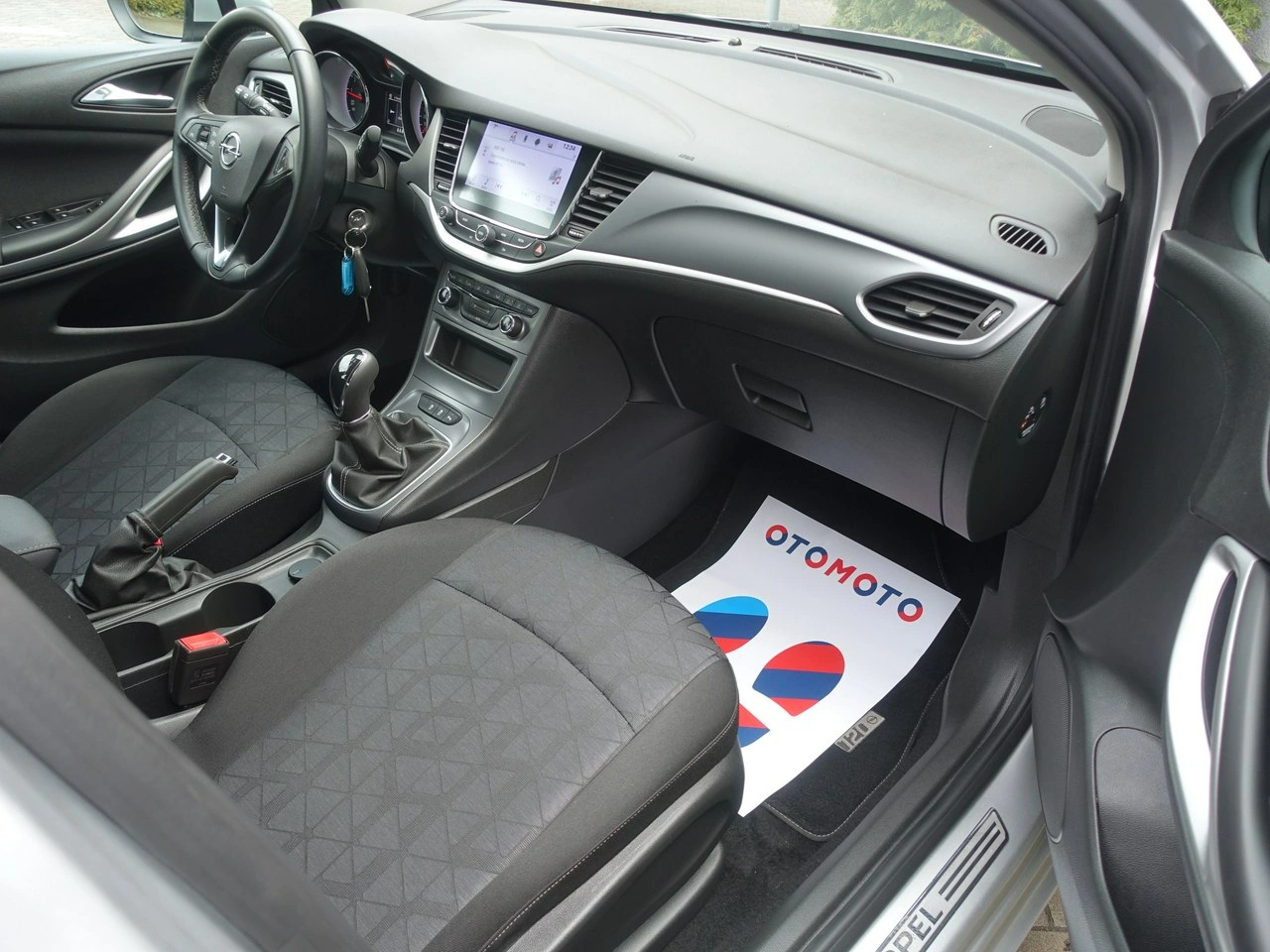 Opel Astra - Zdjęcie 12