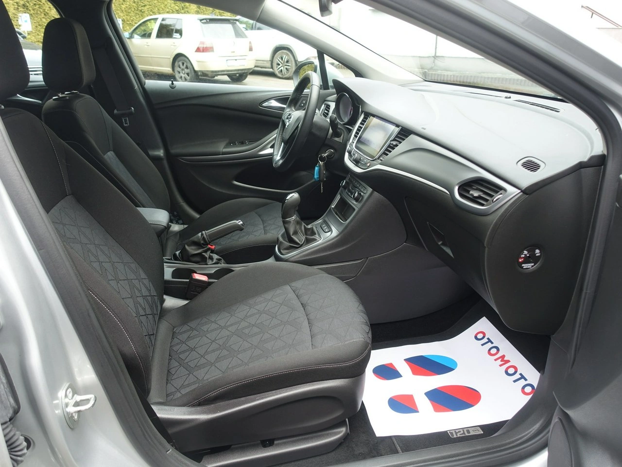 Opel Astra - Zdjęcie 13