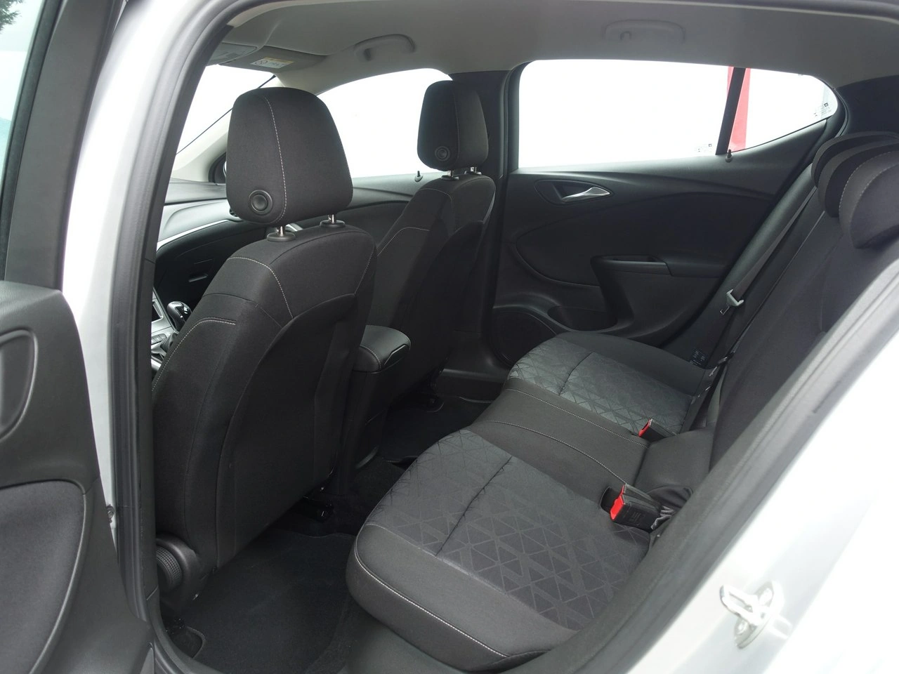 Opel Astra - Zdjęcie 15