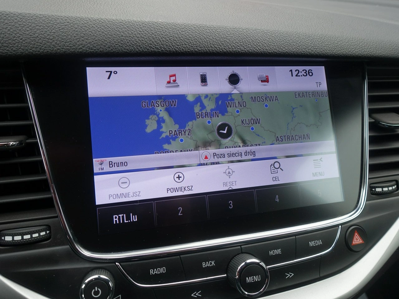 Opel Astra - Zdjęcie 20