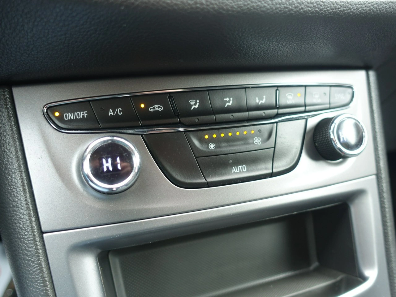 Opel Astra - Zdjęcie 22