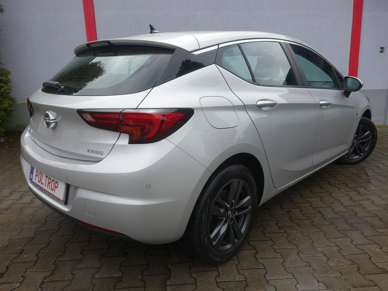 Opel Astra - Zdjęcie 4