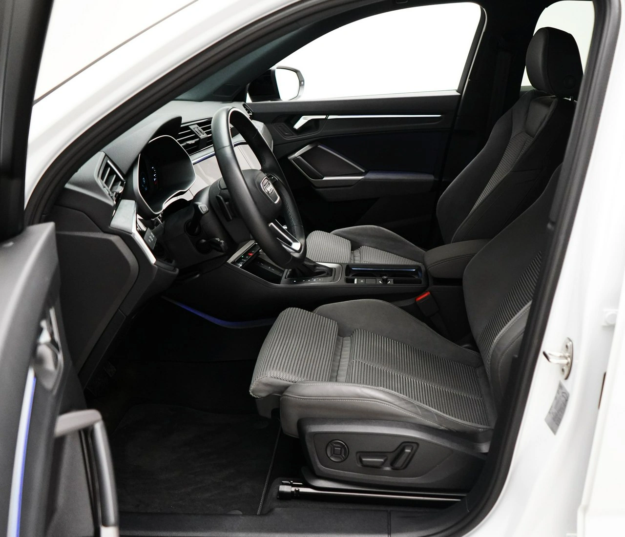 Audi Q3 - Zdjęcie 12