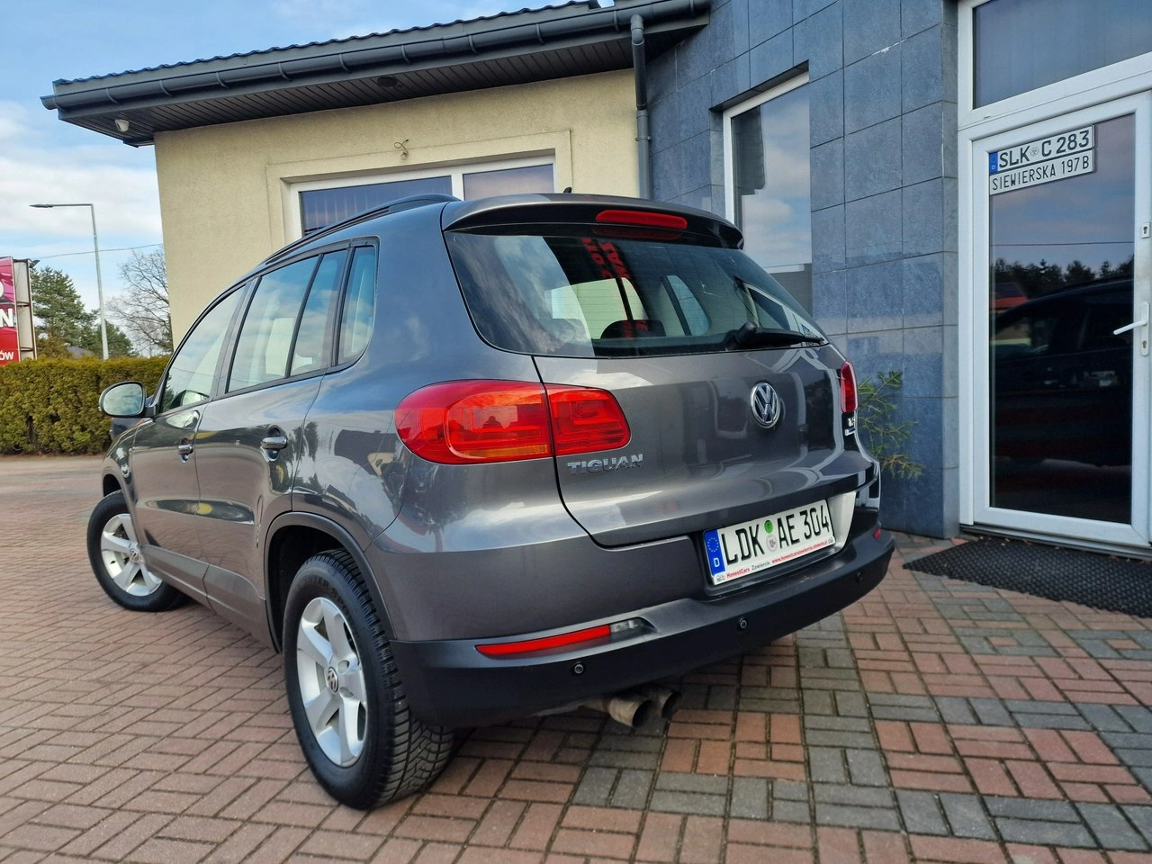 Volkswagen Tiguan - Zdjęcie 9