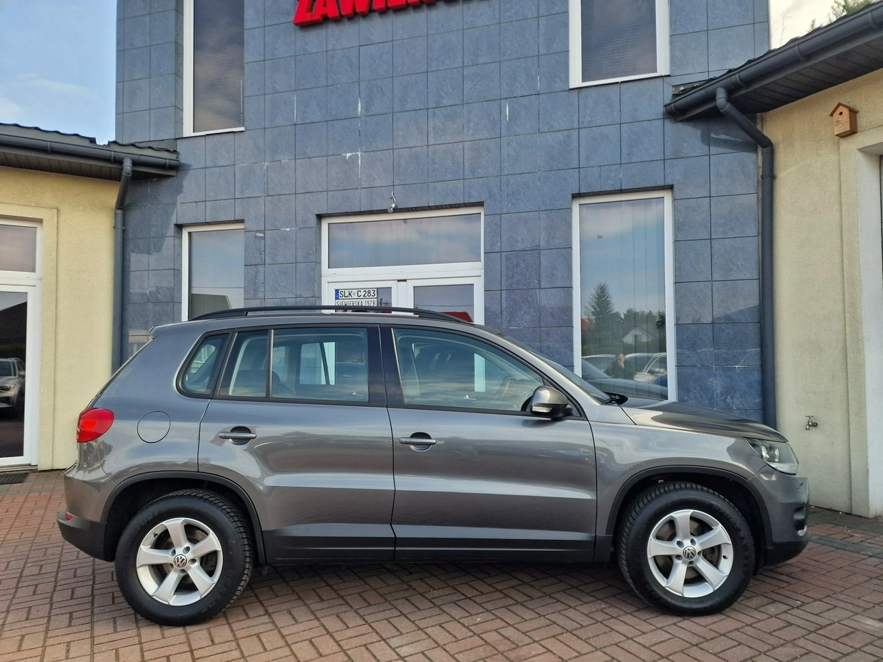 Volkswagen Tiguan - Zdjęcie 15