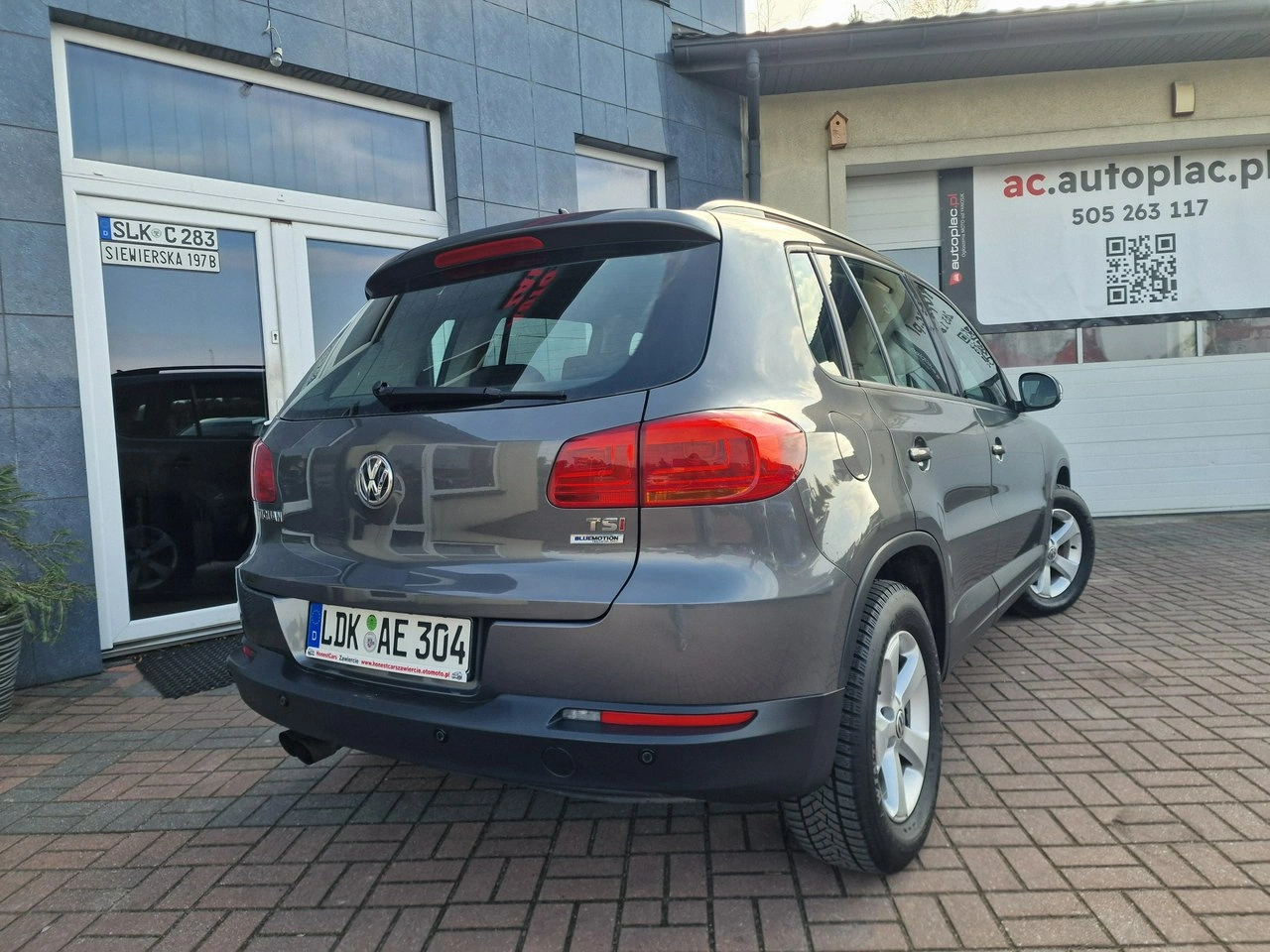 Volkswagen Tiguan - Zdjęcie 17