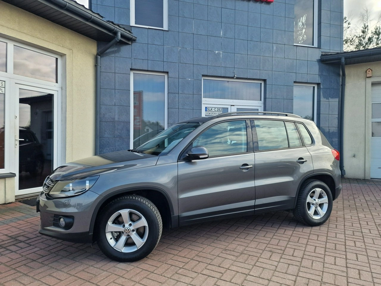 Volkswagen Tiguan - Zdjęcie 4