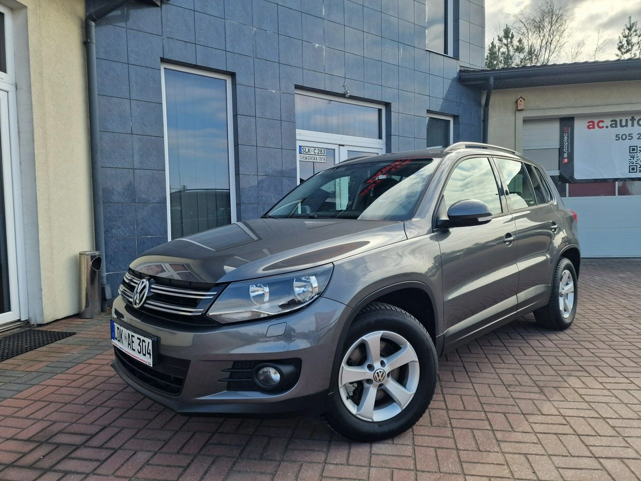 Volkswagen Tiguan - Główne zdjęcie