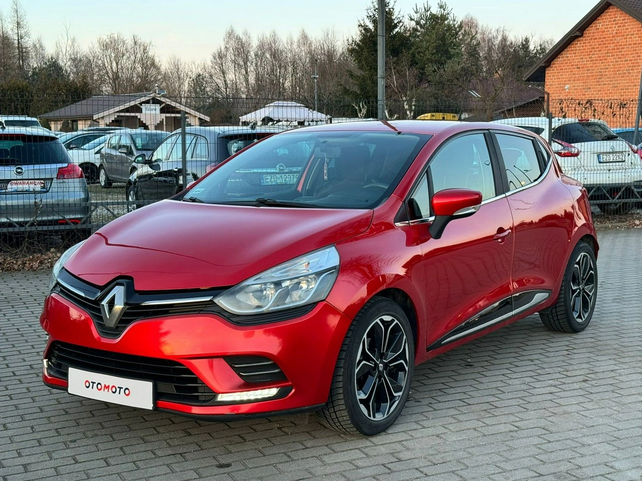 Renault Clio - Zdjęcie 11