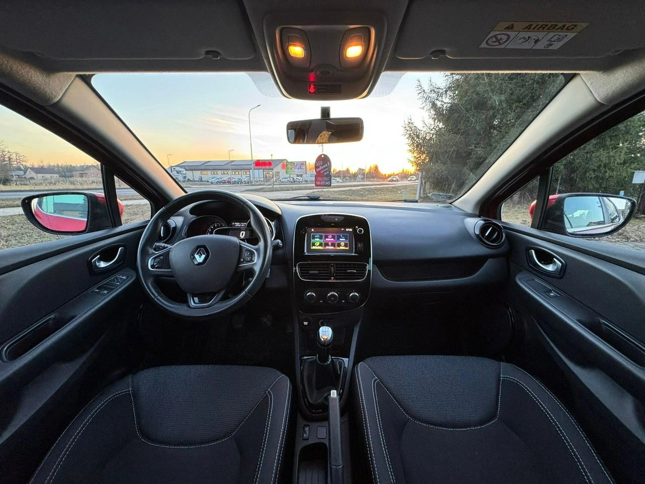 Renault Clio - Zdjęcie 13