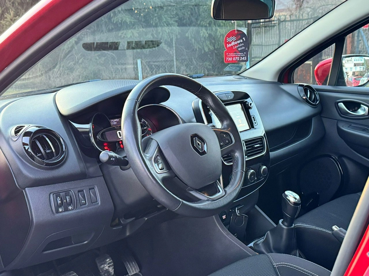 Renault Clio - Zdjęcie 14