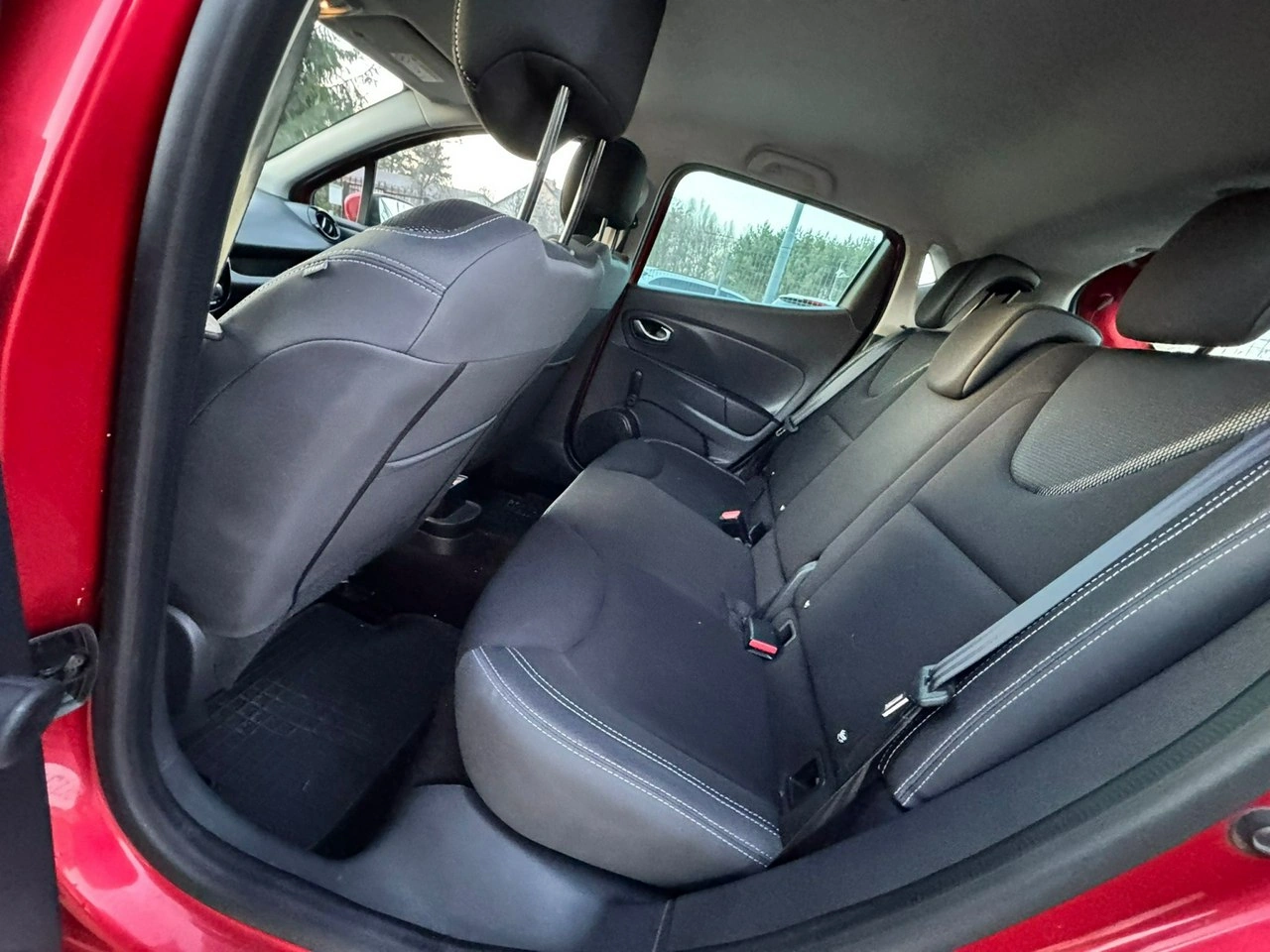 Renault Clio - Zdjęcie 15