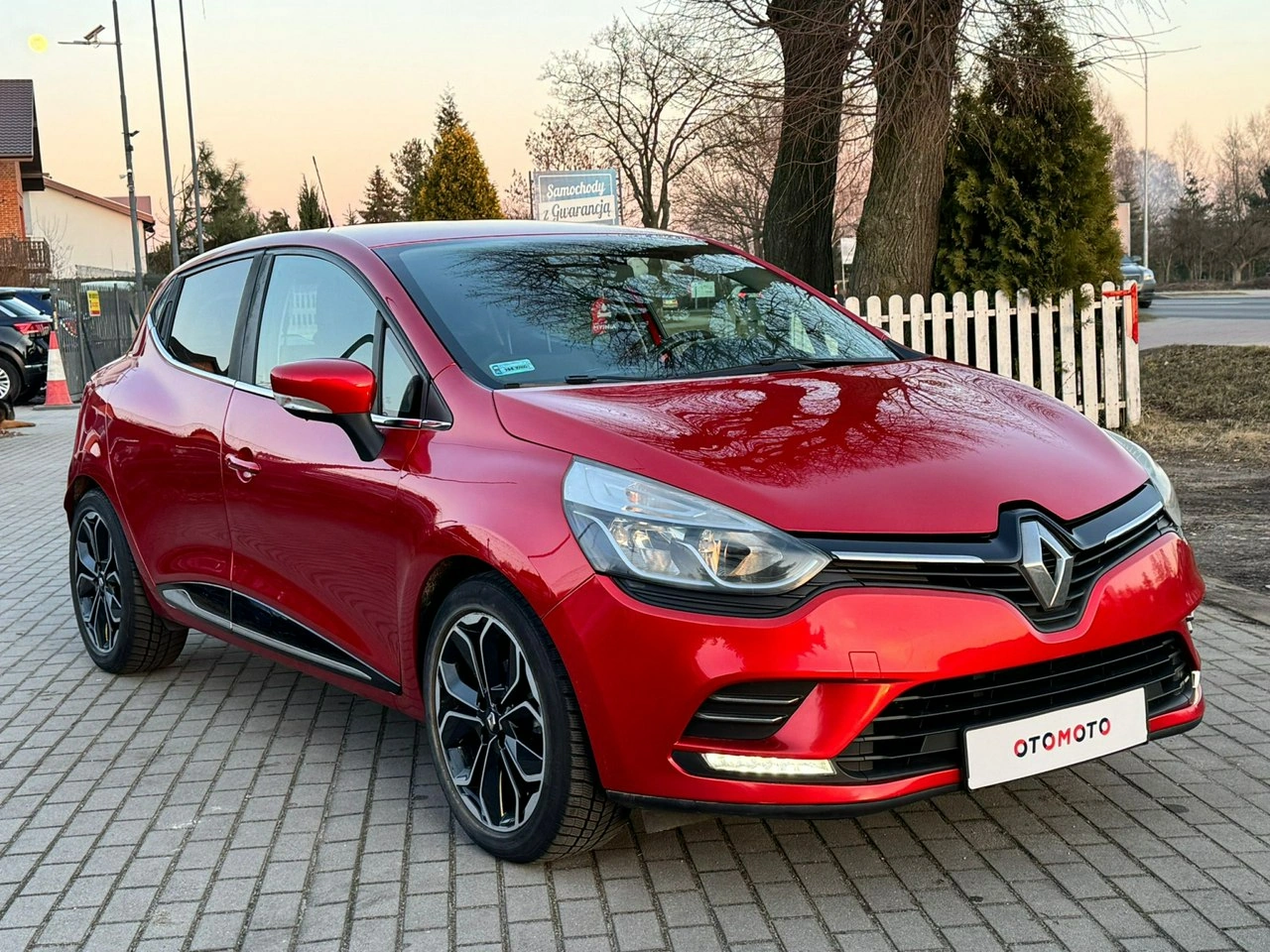 Renault Clio - Zdjęcie 8