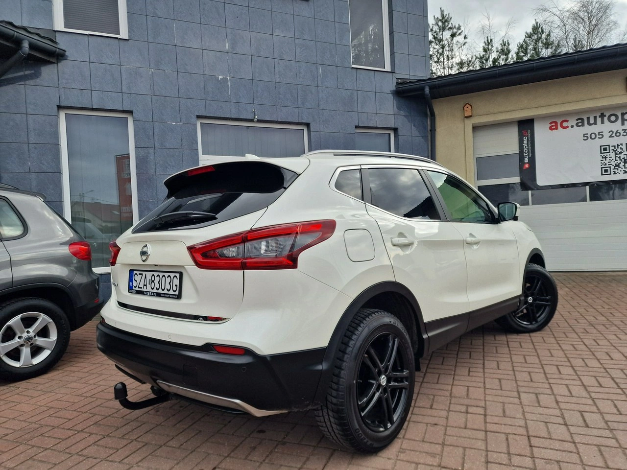 Nissan Qashqai - Zdjęcie 16
