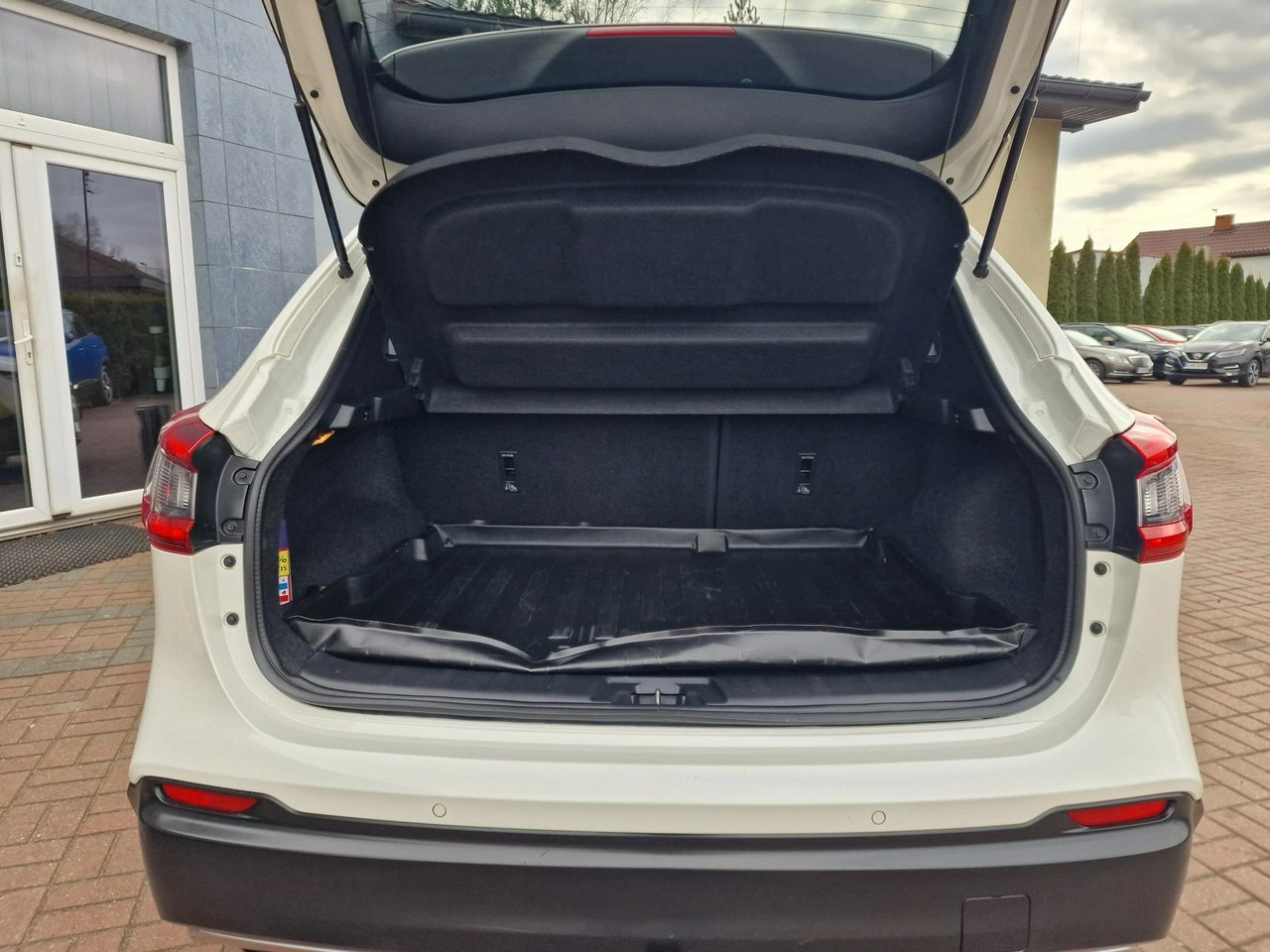 Nissan Qashqai - Zdjęcie 22