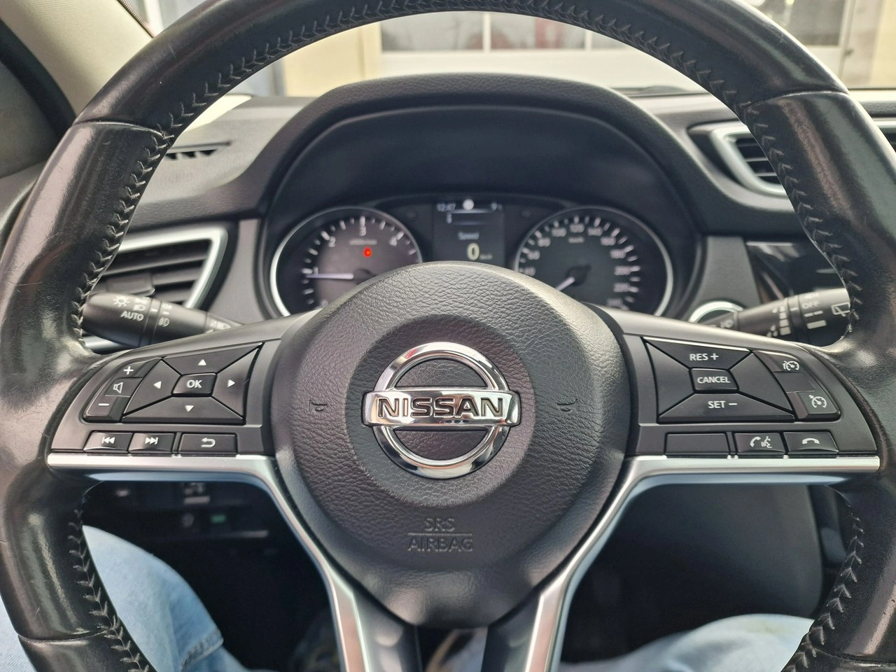 Nissan Qashqai - Zdjęcie 34