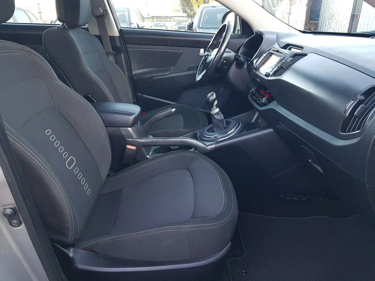 Kia Sportage - Zdjęcie 17