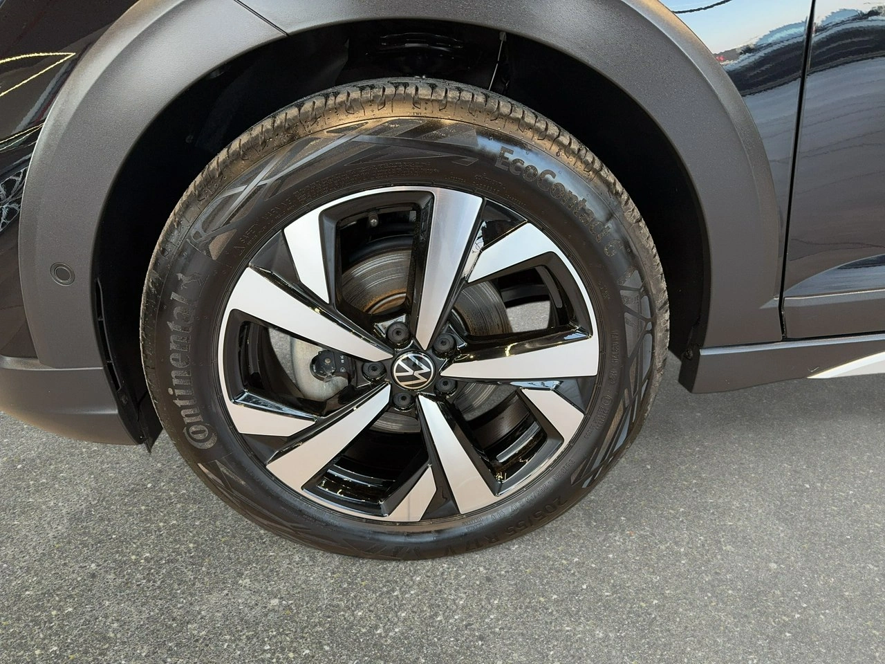 Volkswagen Taigo - Zdjęcie 9