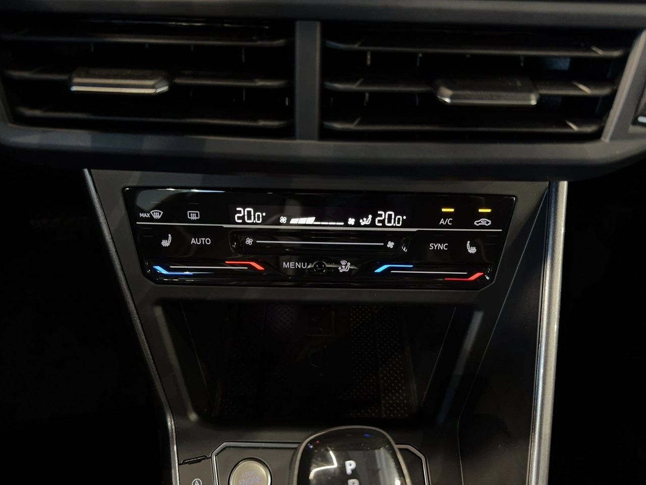 Volkswagen Taigo - Zdjęcie 21