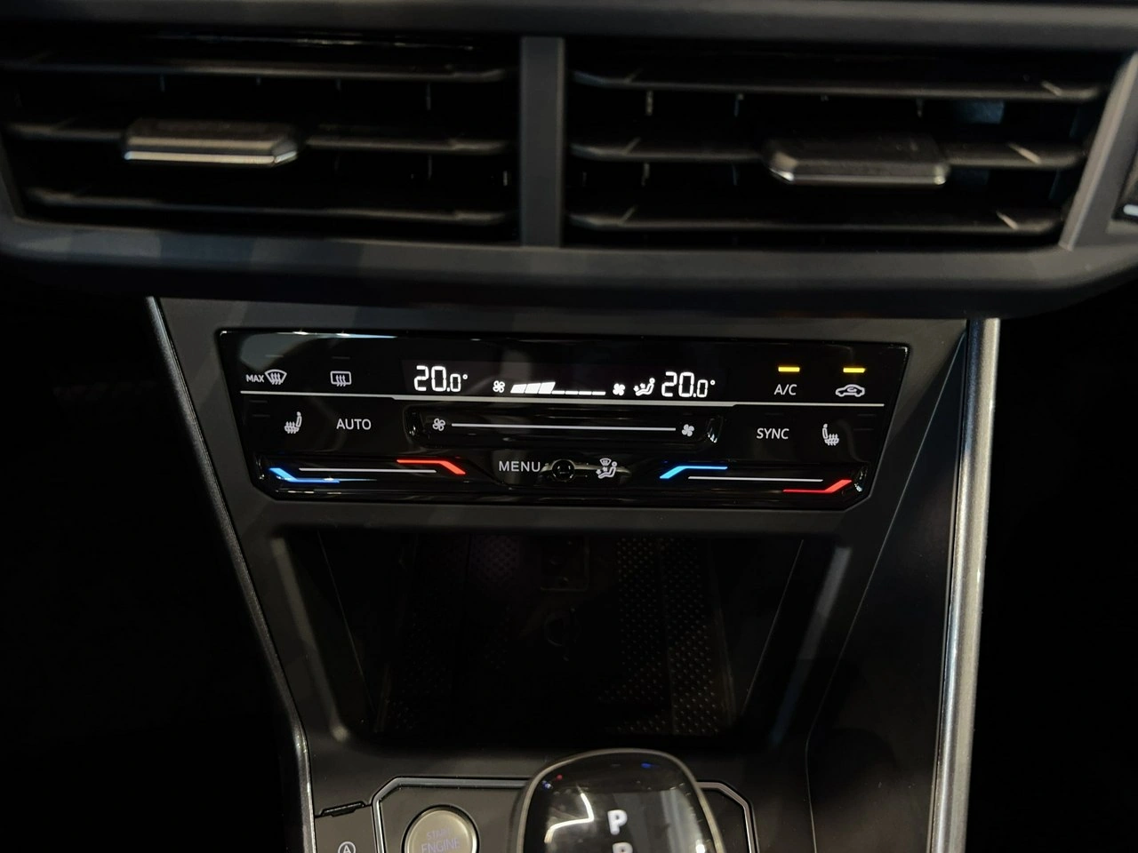 Volkswagen Taigo - Zdjęcie 21