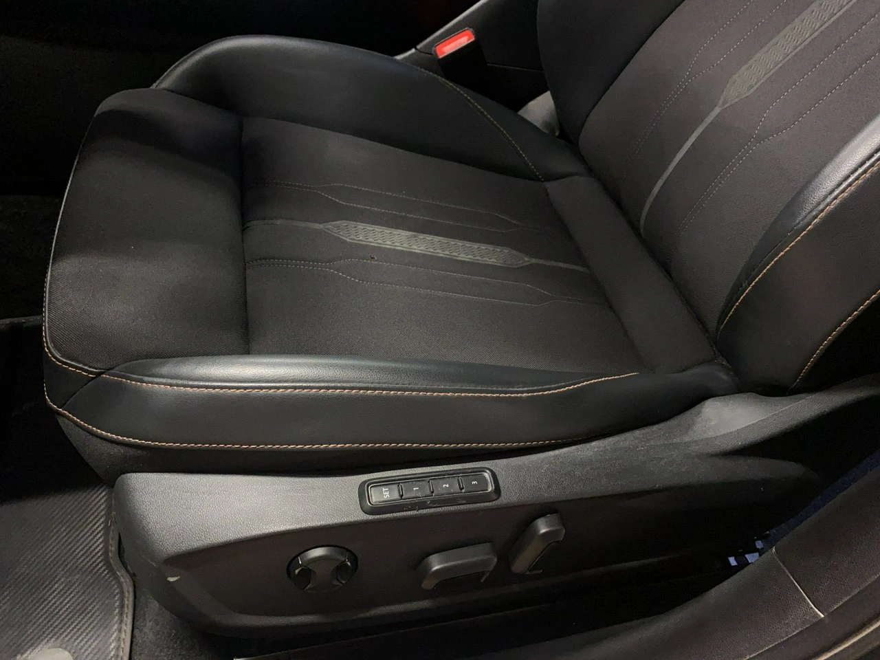 Cupra Leon - Zdjęcie 12