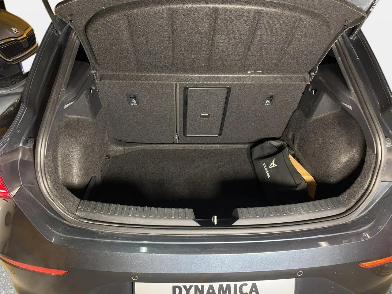 Cupra Leon - Zdjęcie 16