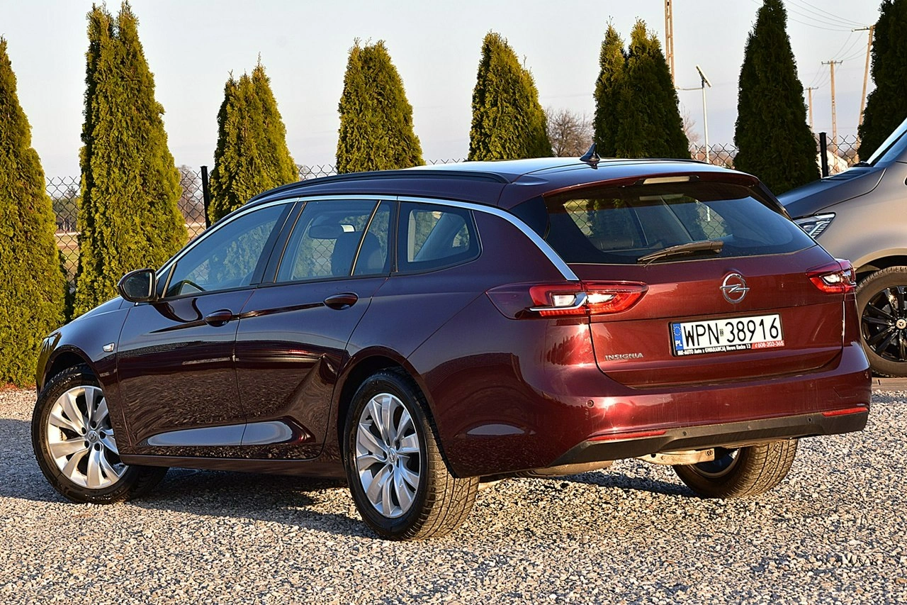 Opel Insignia - Zdjęcie 19