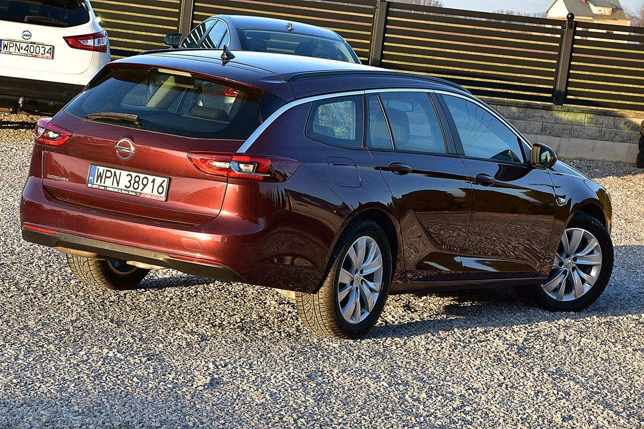 Opel Insignia - Zdjęcie 21