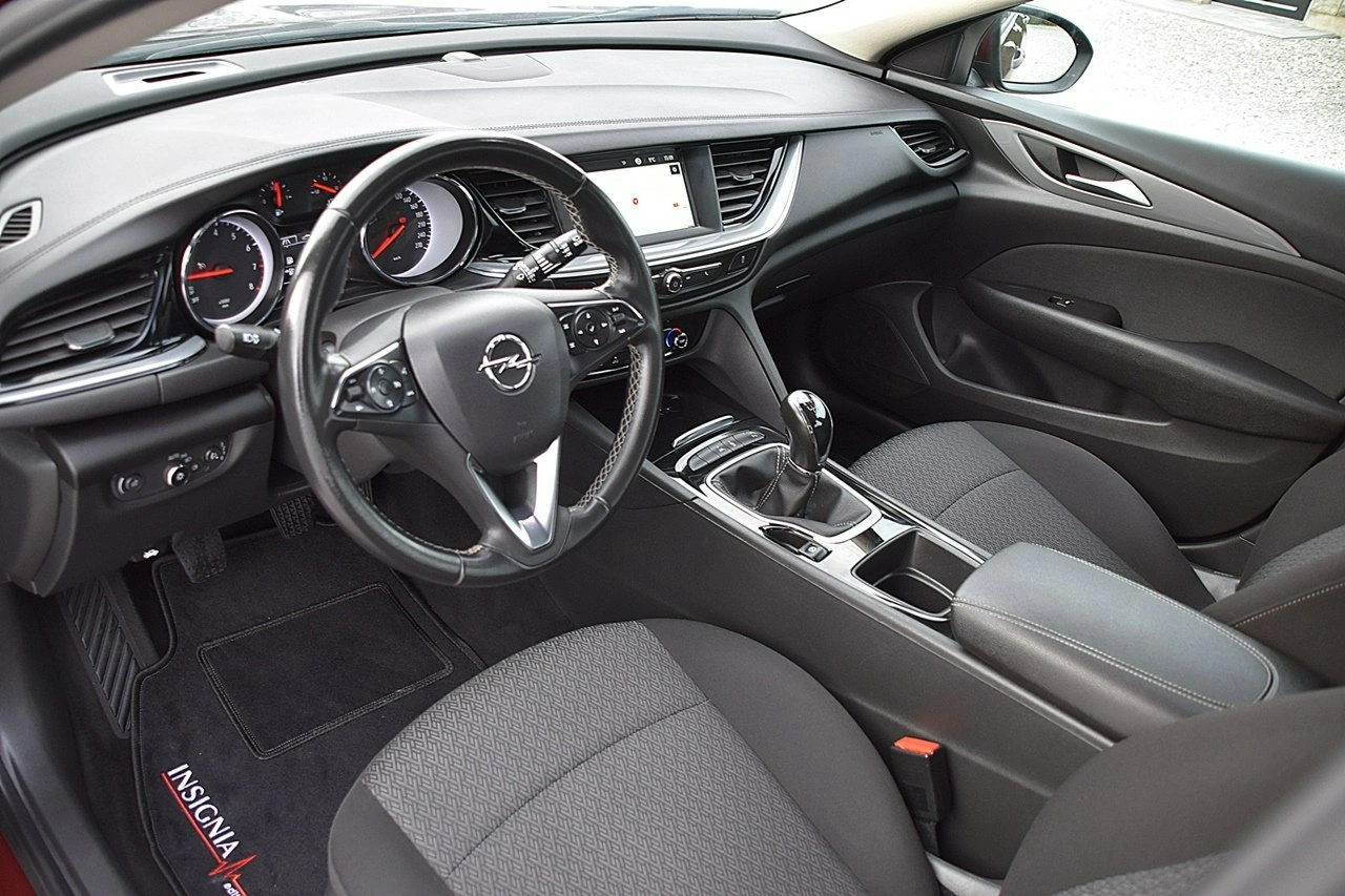 Opel Insignia - Zdjęcie 4