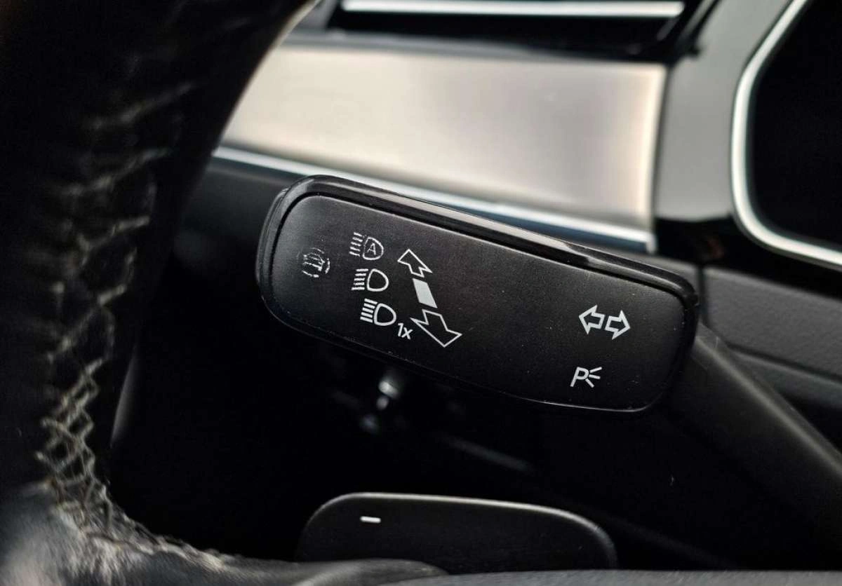 Volkswagen Passat - Zdjęcie 13