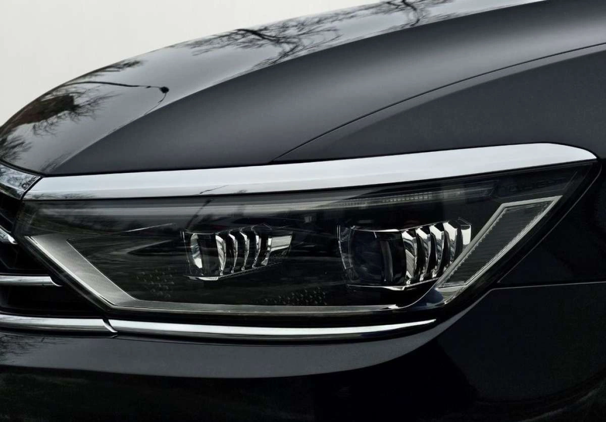 Volkswagen Passat - Zdjęcie 24