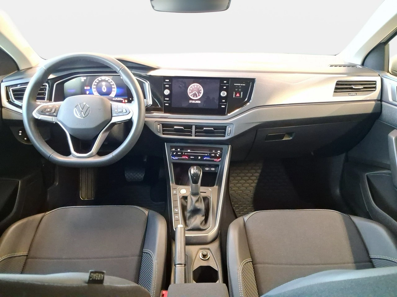 Volkswagen Taigo - Zdjęcie 11