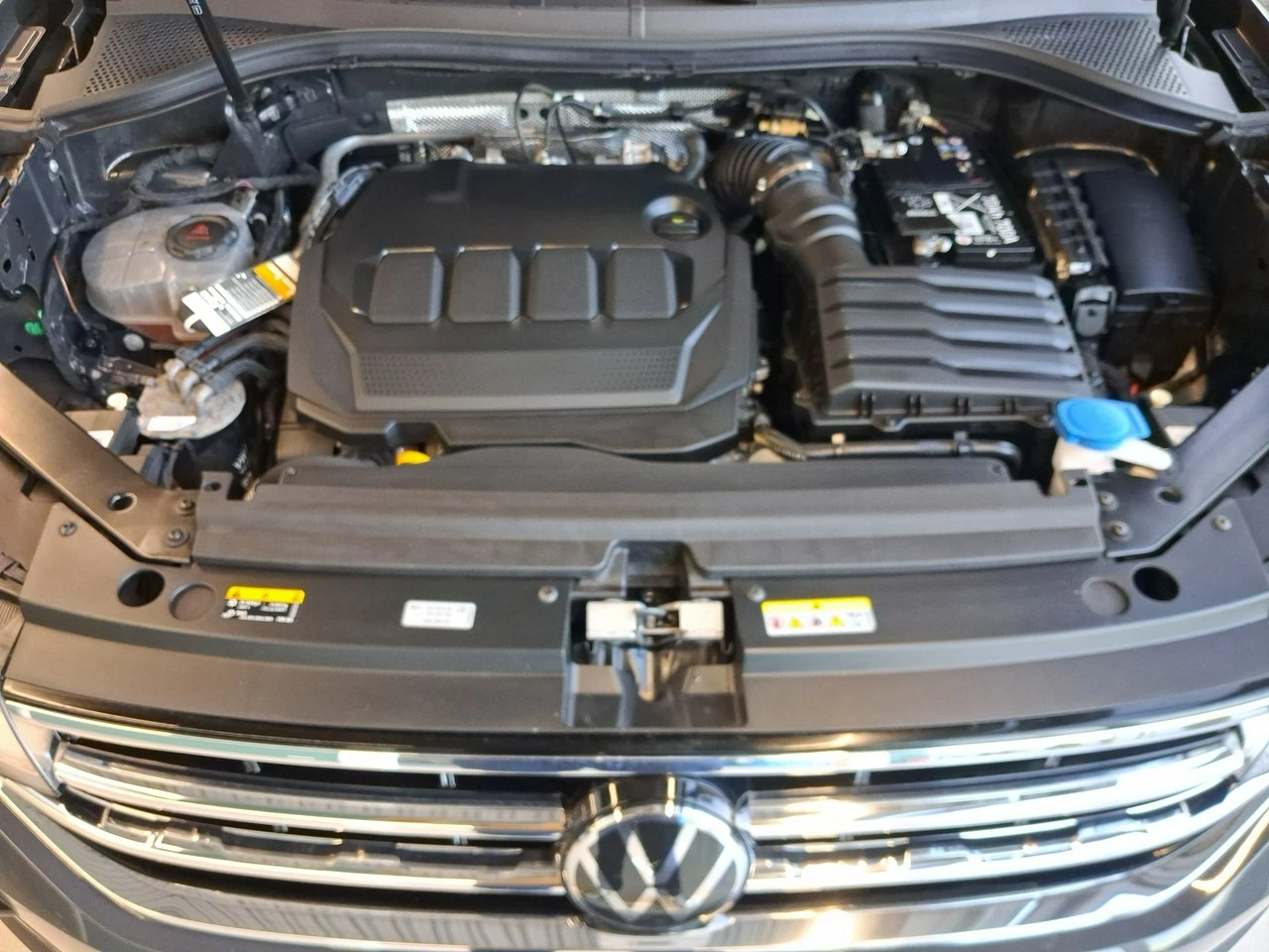 Volkswagen Tiguan - Zdjęcie 28