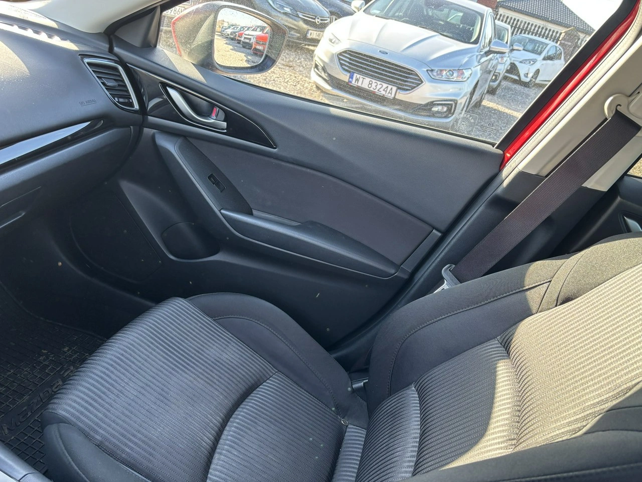Mazda 3 - Zdjęcie 22