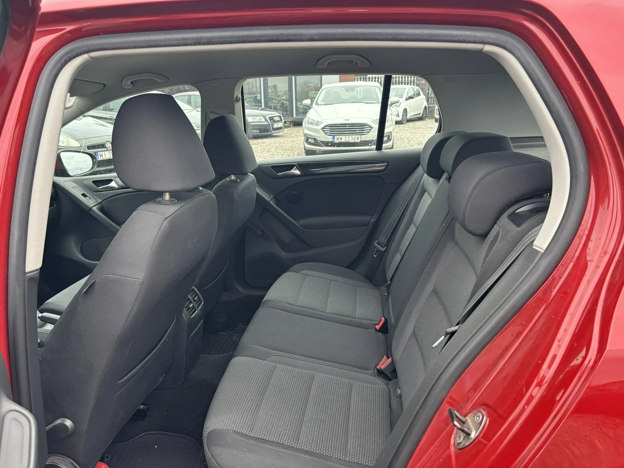 Volkswagen Golf - Zdjęcie 21