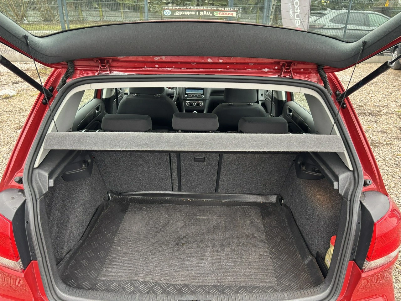 Volkswagen Golf - Zdjęcie 23