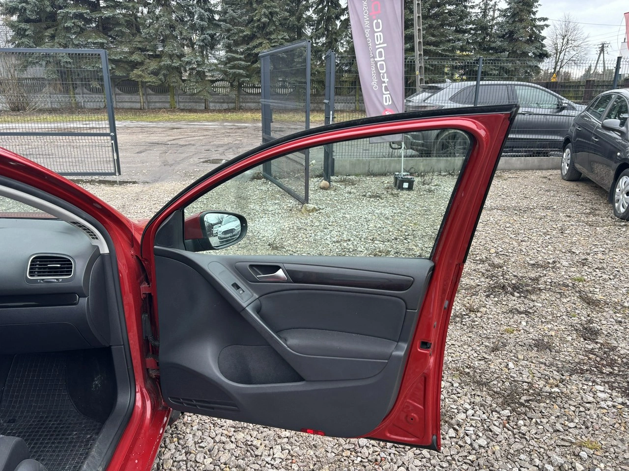 Volkswagen Golf - Zdjęcie 26